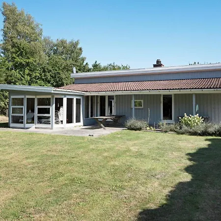 Xxxiv Holiday home *