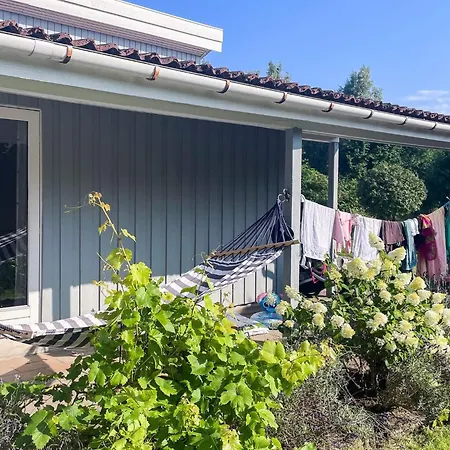10 Person In Dannemare-by Traum * Dannemare